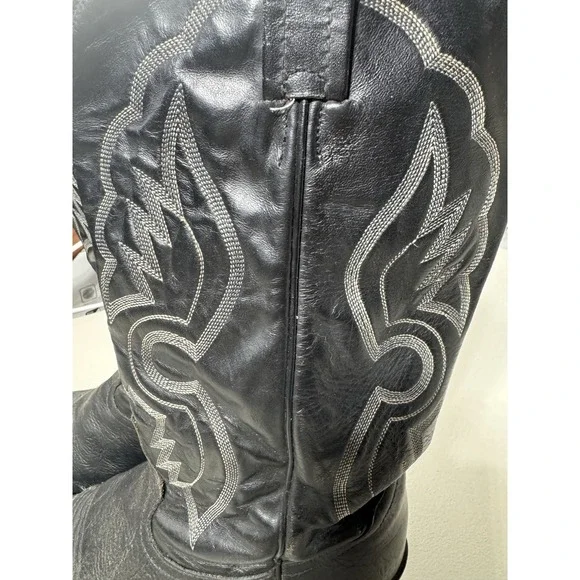 Tony Lama Men's Black Cowboy Boots Style, 9.5 EE - Picture 6 of 9
